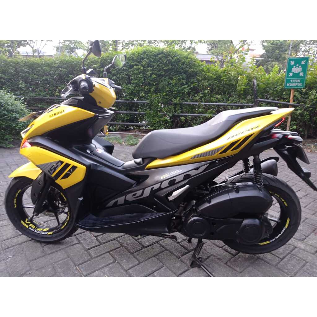 Motor Yamaha Aerox Keyless / Standard - Gra Tis Balik Nama/Mutasi- Bisa diambil/dikirim SeIndonesia