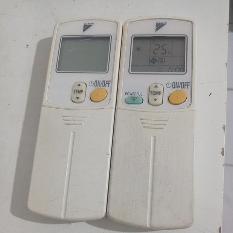 Jual REMOT AC DAIKIN ARC423A5 R22 ORIGINAL | Shopee Indonesia