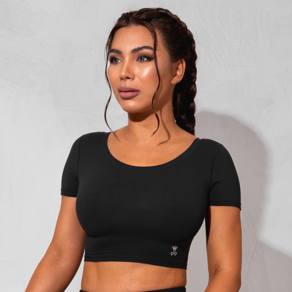 Jual PEBBLE POP CROP TOP - COAL | Shopee Indonesia