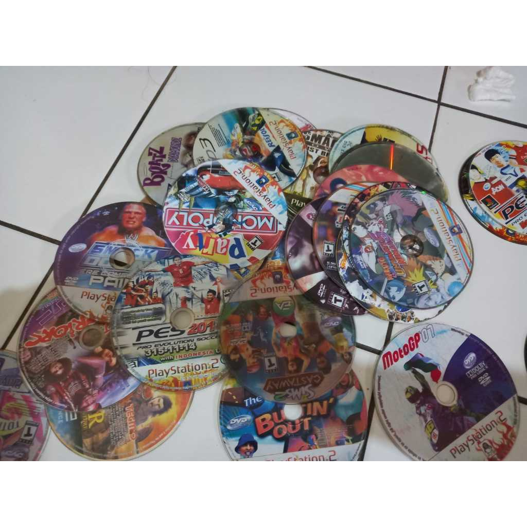 Jual Kaset CD Bekas Untuk Kerajinan Tangan | Shopee Indonesia