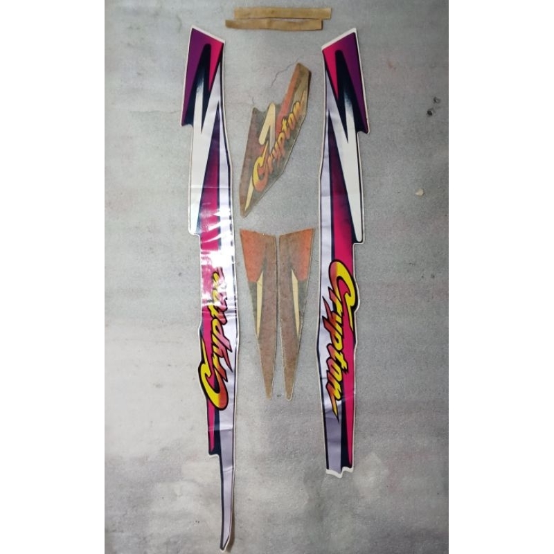 Jual Striping stiker body kanan kiri full set Crypton warna silver pink ...