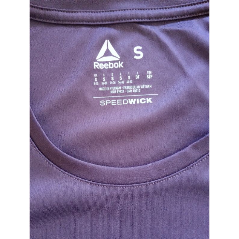 Jual PRELOVED BAJU OLAHRAGA REEBOK ORIGINAL | Shopee Indonesia