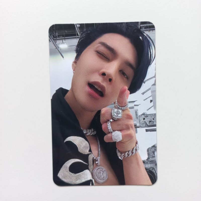 Jual photocard pc johnny photobook 2 baddies faster versi [READ ...