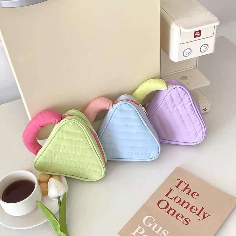 Jual triangle cosmetic pouch tas kosmetik makeup skincare travel ...
