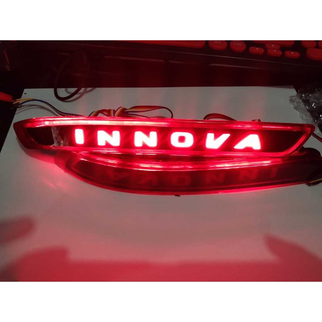 Jual Lampu bumper reflektor LED mobil innova reborn 2016 sampai 2026 ...