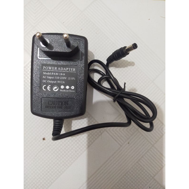 Jual Adaptor 9V 2A Power Adaptor STB Monitor Cctv Router Wifi 9 Volt 2 ...