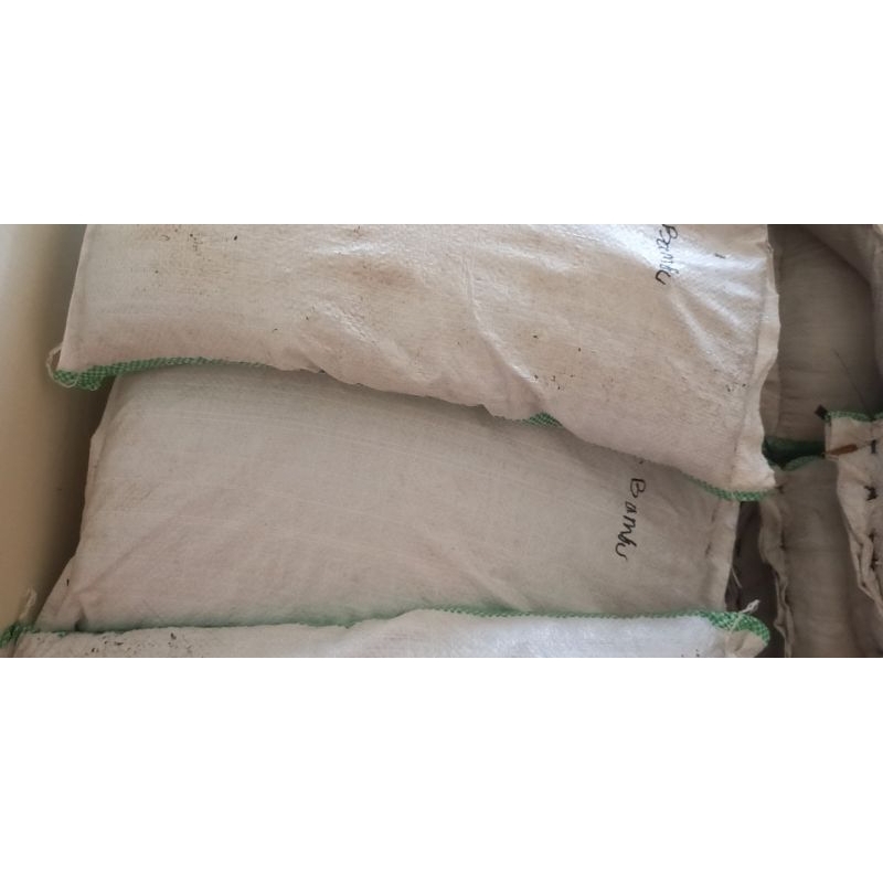 Jual Humus Daun Bambu Lapuk Karung 10kg (± 1,5-2kg) | Shopee Indonesia