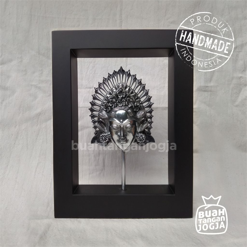 Jual Frame Putri Bali + Label - Kerajinan Khas Jogja - 26x35 cm ...