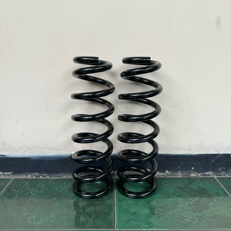 Jual Per Keong / Coil Spring Toyota Fortuner Depan | Shopee Indonesia