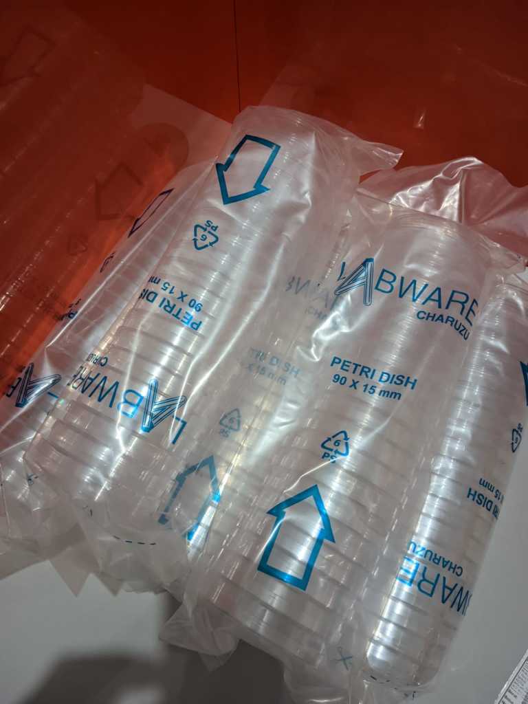 Jual Disposable Petridish size 90x15 mm CHARUZU LABWARE / PCS | Shopee ...