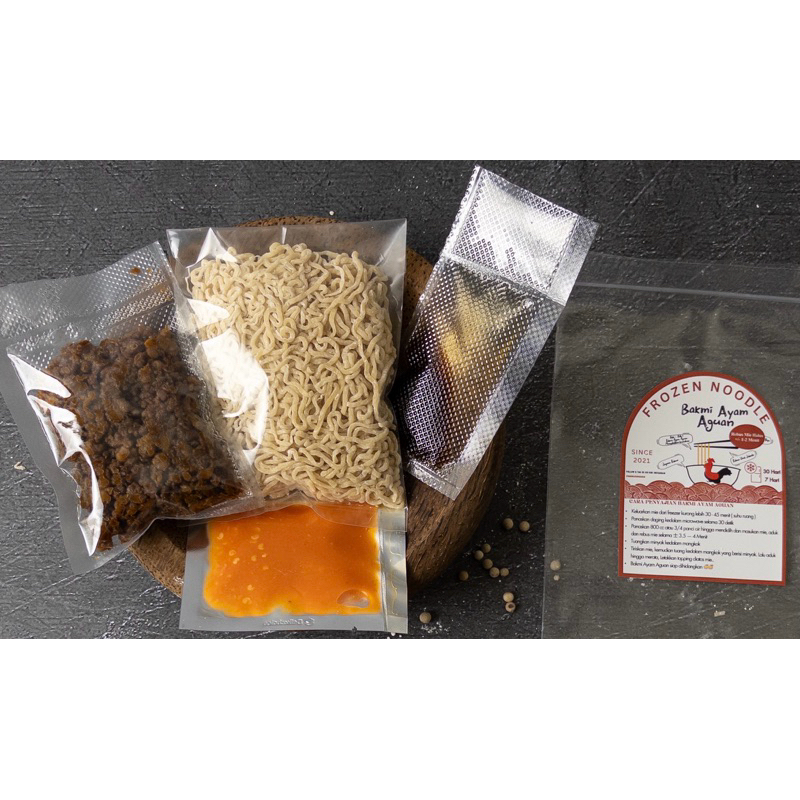 Jual MIE Halus Daging AYAM cincang HALAL - BAKMI AYAM AGUAN FROZEN ...