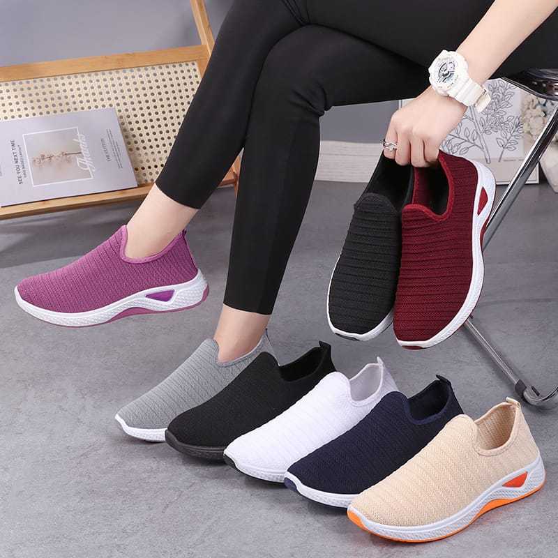 Sepatu sport running wanita sales