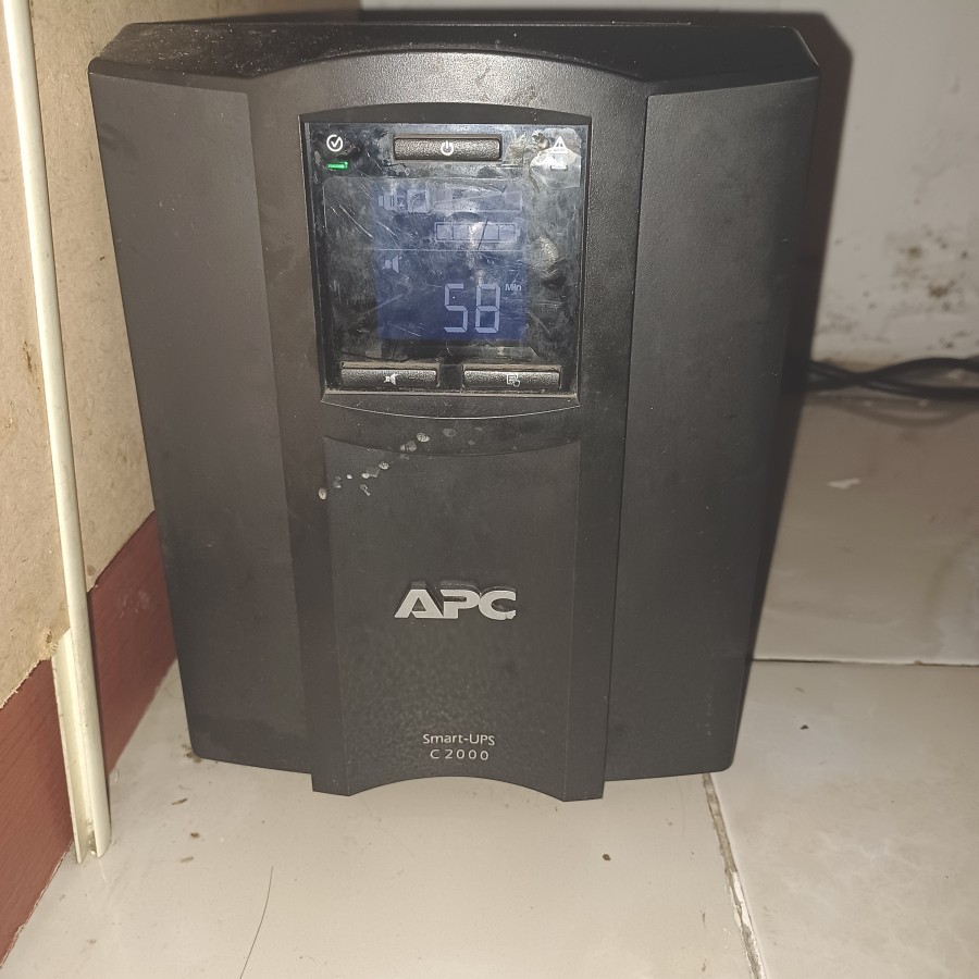 Jual Smart UPS APC SMC2000 C 2000 2000va | Shopee Indonesia