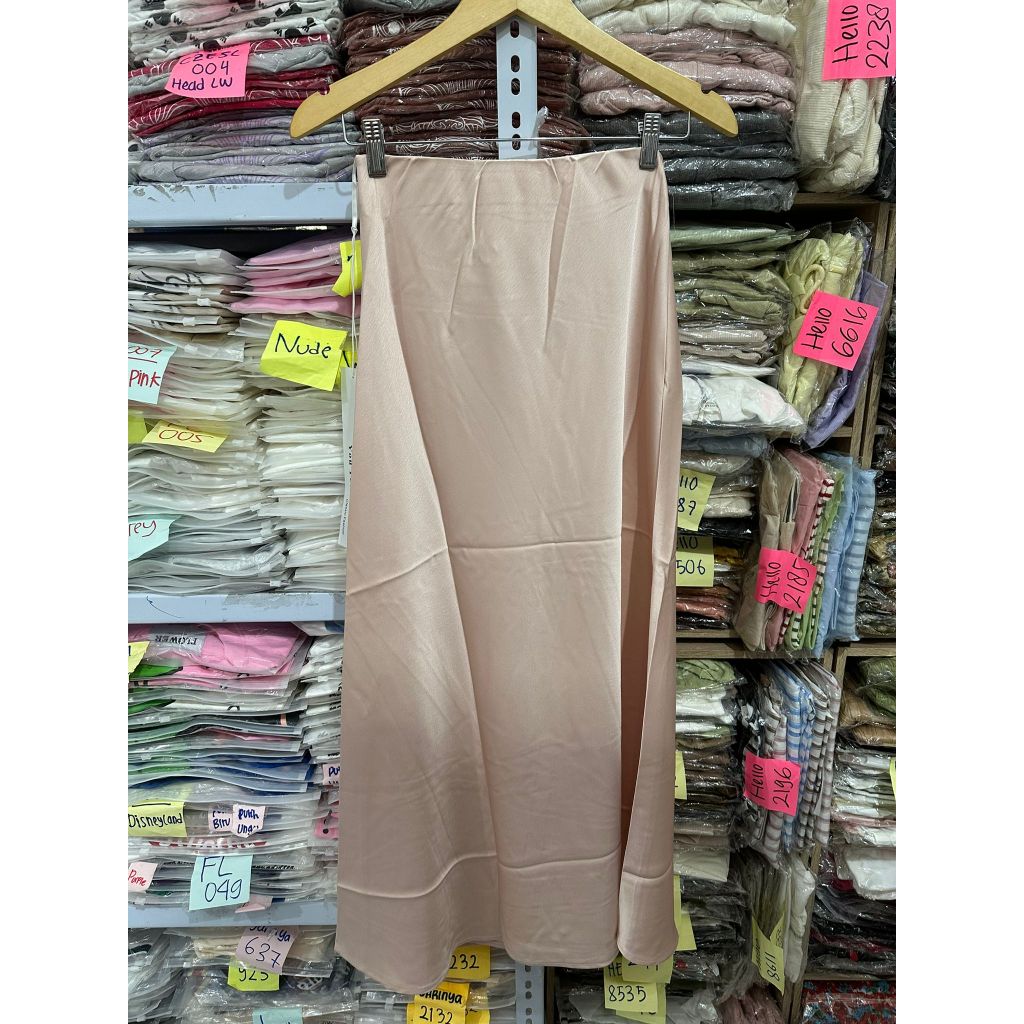 CN022 6005 MAXI SKIRT SATIN YOUYOU