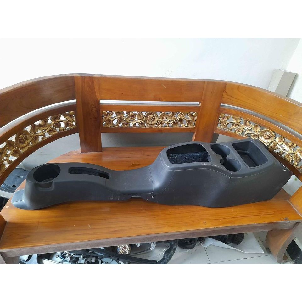 Jual Console Box Konsol Tengah Panel Transmisi Mitsubishi Mirage Matic Original Shopee Indonesia