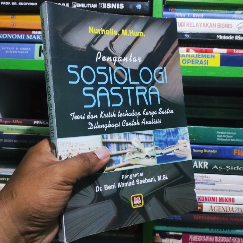 Jual (ori) Buku Pengantar Sosiologi Sastra: Teori Dan Kritik Terhadap ...