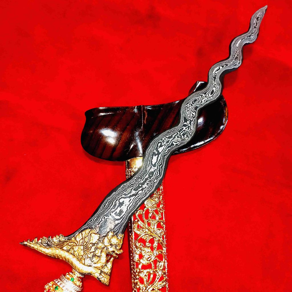 Jual Keris Naga Saliro Luk 11 Kinatah Pamor Pedaringan Kebak | Shopee ...