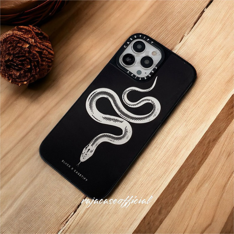 Jual Black Snake Casetify limited edition premium iPhone XR sampai 15 ...