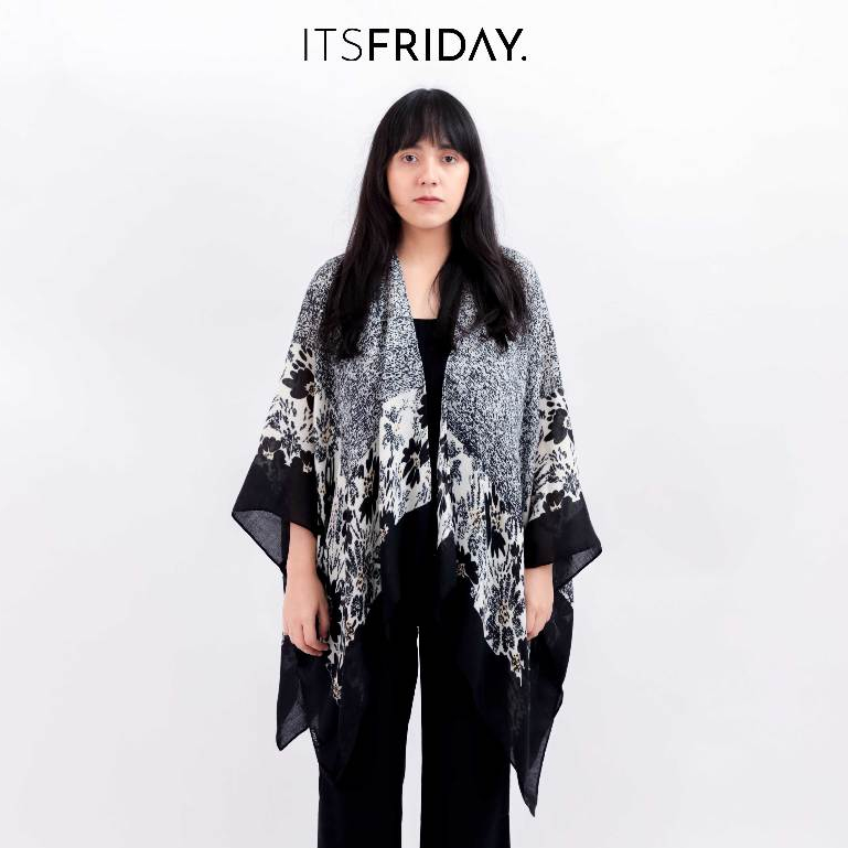 Jual ITSFRIDAY RAFALIA IN BLACK Long Sleeve Outer | Shopee Indonesia