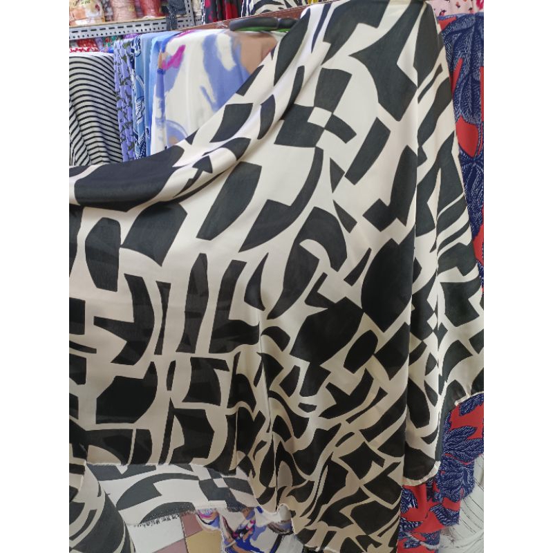 Iconic 2 79-02 : Baby Silk+L main image 0