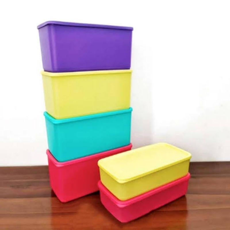 Jual Funtastic Four Tupperware/wadah Tupperware/tempat sayur Tupperware ...