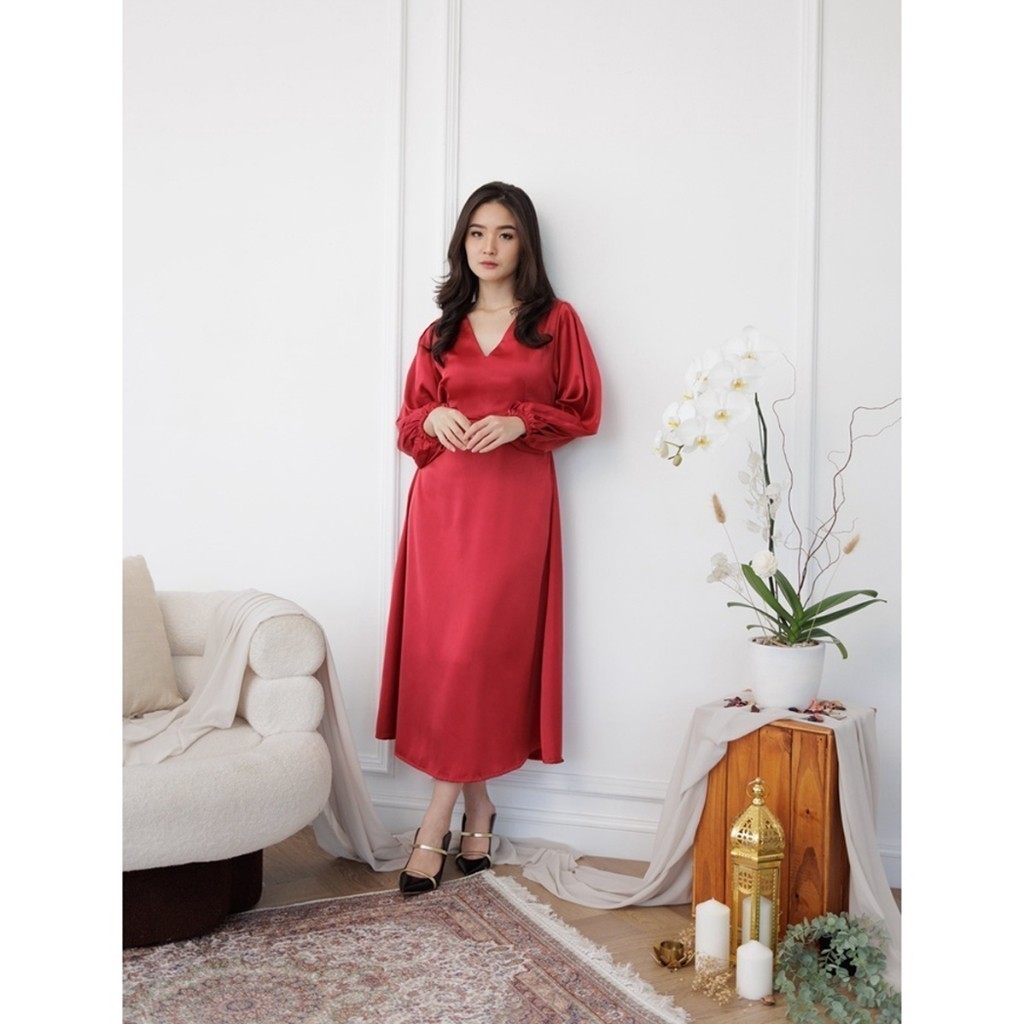 Jual Padaka Attire-Dyra-Dress Satin Gaun Satin dress kondangan-Polos ...