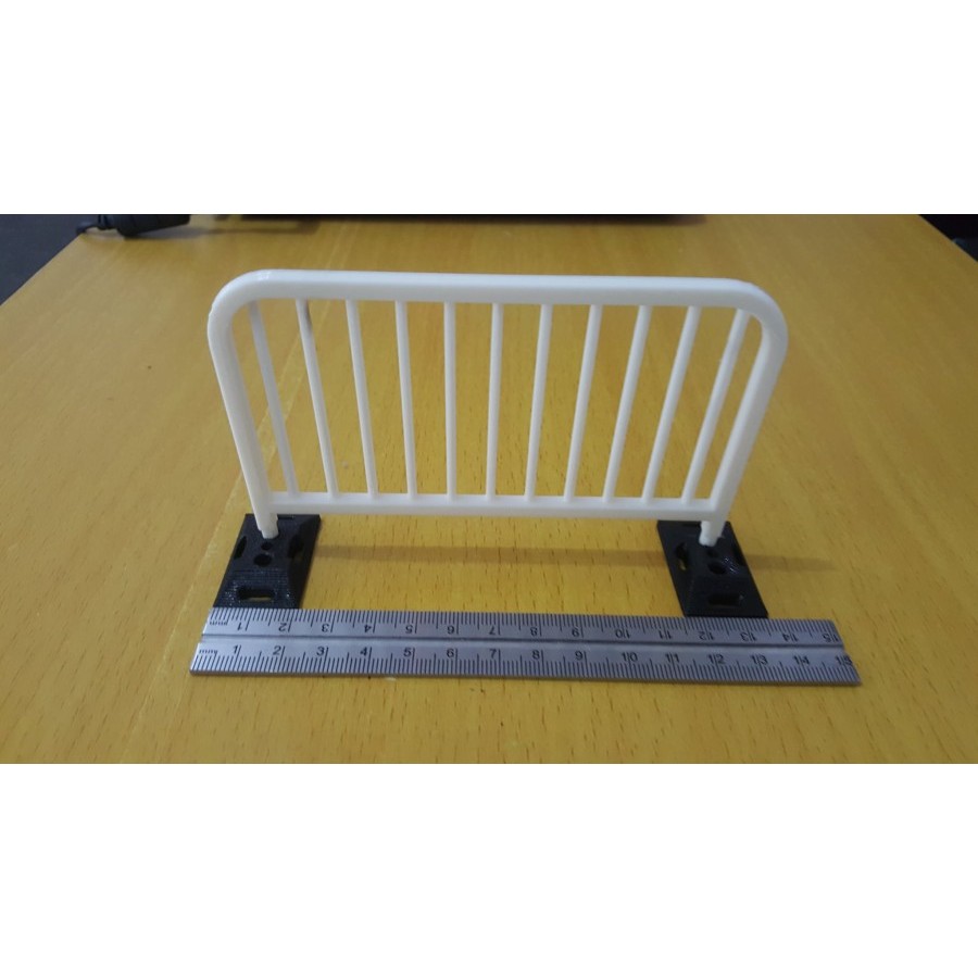 Set 25 Coni Stradali Scala 1/10 Per RC - Bianco/Arancione Riflettenti Spencer-3D