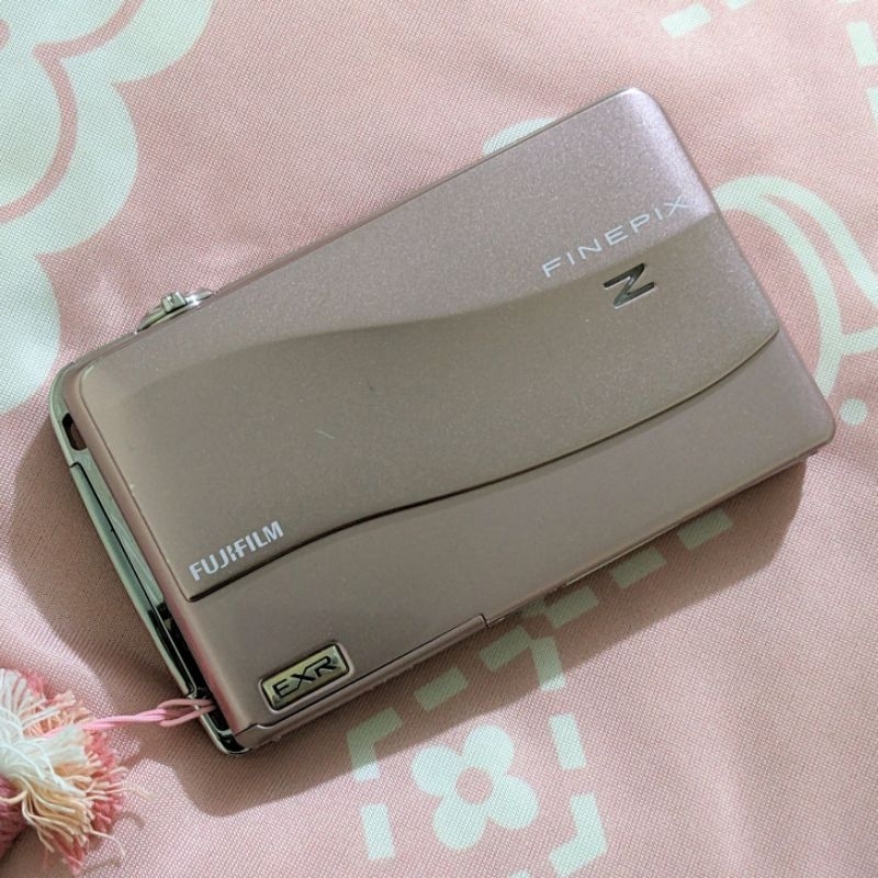 Jual Fujifilm Finepix Z700EXR Pink Kamera Digital Digicam Jual Fujifilm Finepix Z700EXR Pink Kamera Digital Digicam