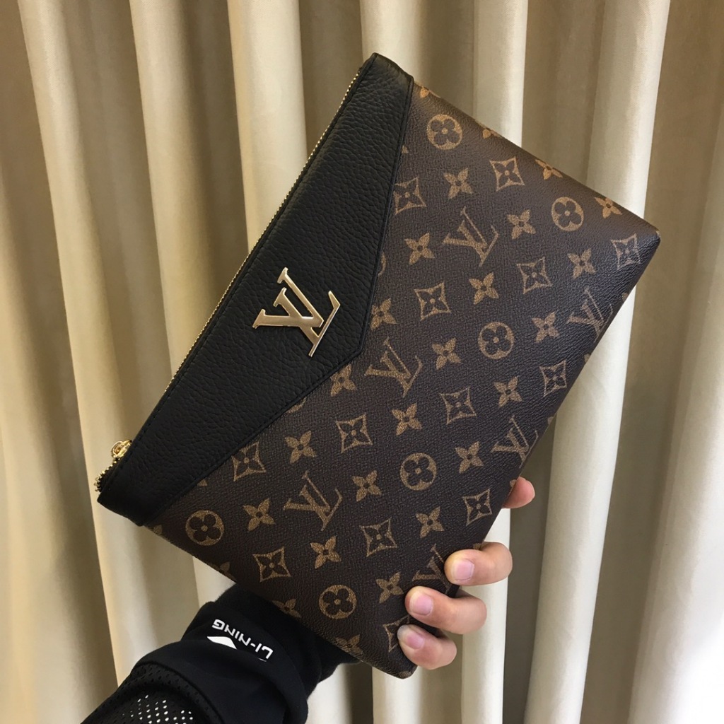 Tas Clutch Pria Baru LV Original Model 33057