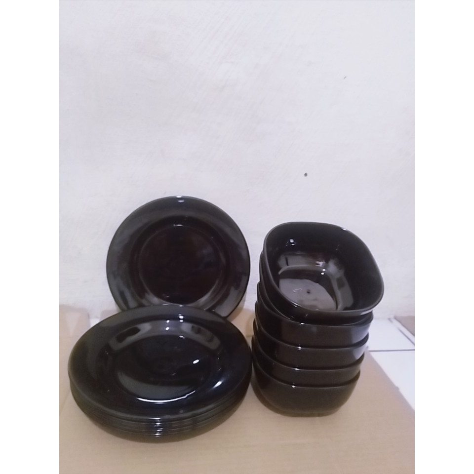 Jual 6 pcs /1 lusin piring dan mangkuk melamin dinnerware hitam ...
