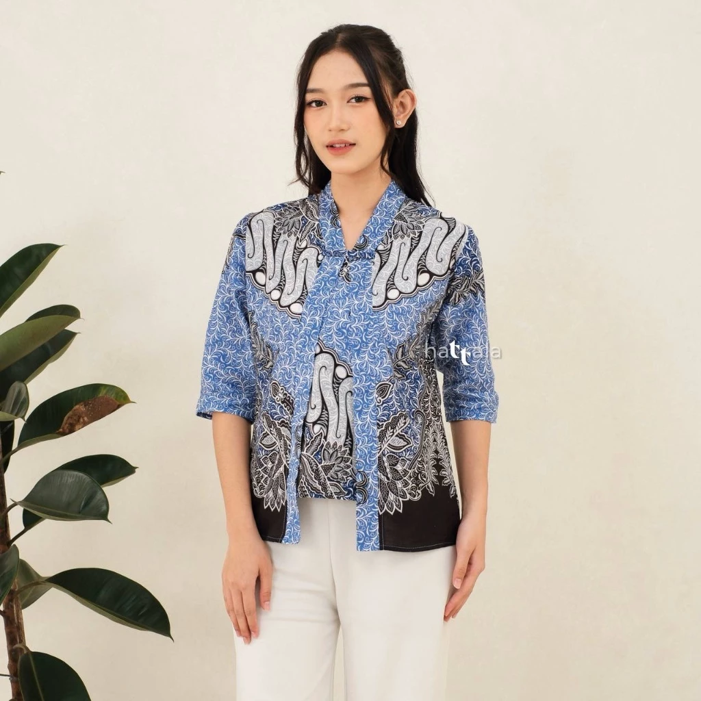 Gambar 2 Atasan Batik Wanita Katun Asli Hattala Blouse Bolero Kekinian Premium