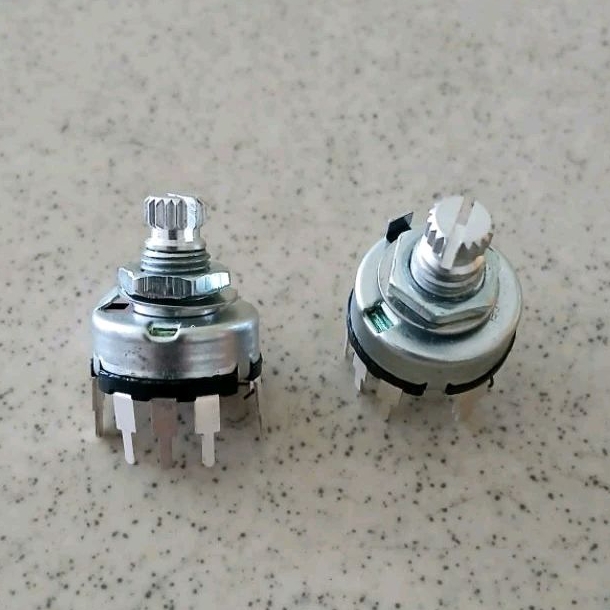 Jual Potensio Radio On Off 5 Kaki Lurus 10K Panjang As 1cm | Shopee ...