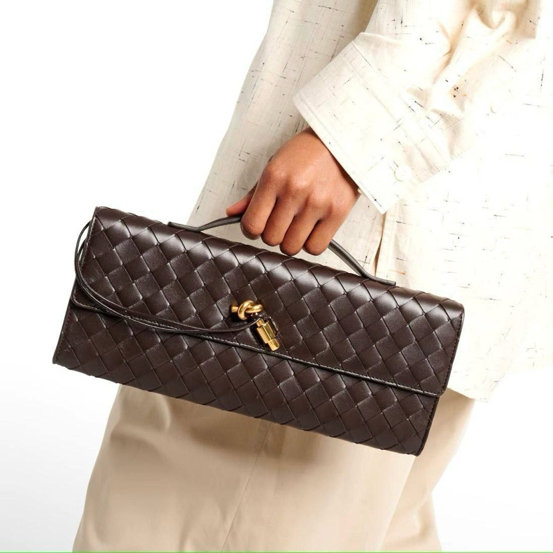 Clutch bottega veneta fashion original