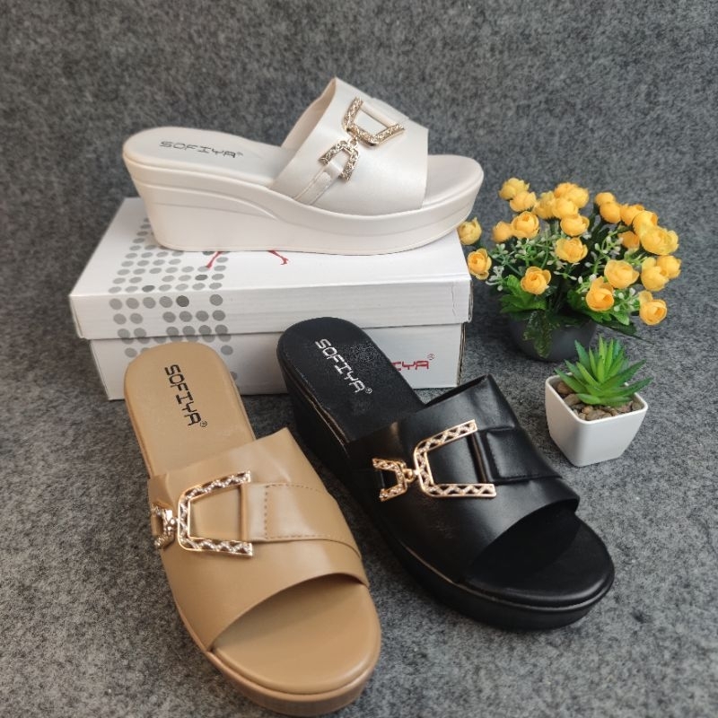 Mast talabalar ozaro janjal qilishdi