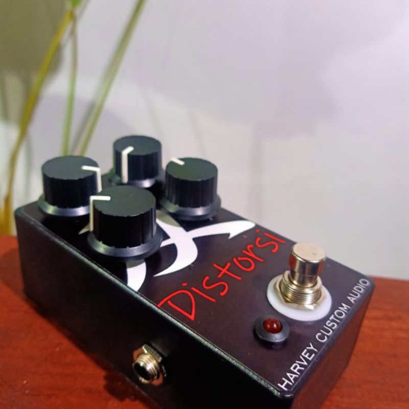Jual efek gitar Distorsi Harvey custom audio | Shopee Indonesia