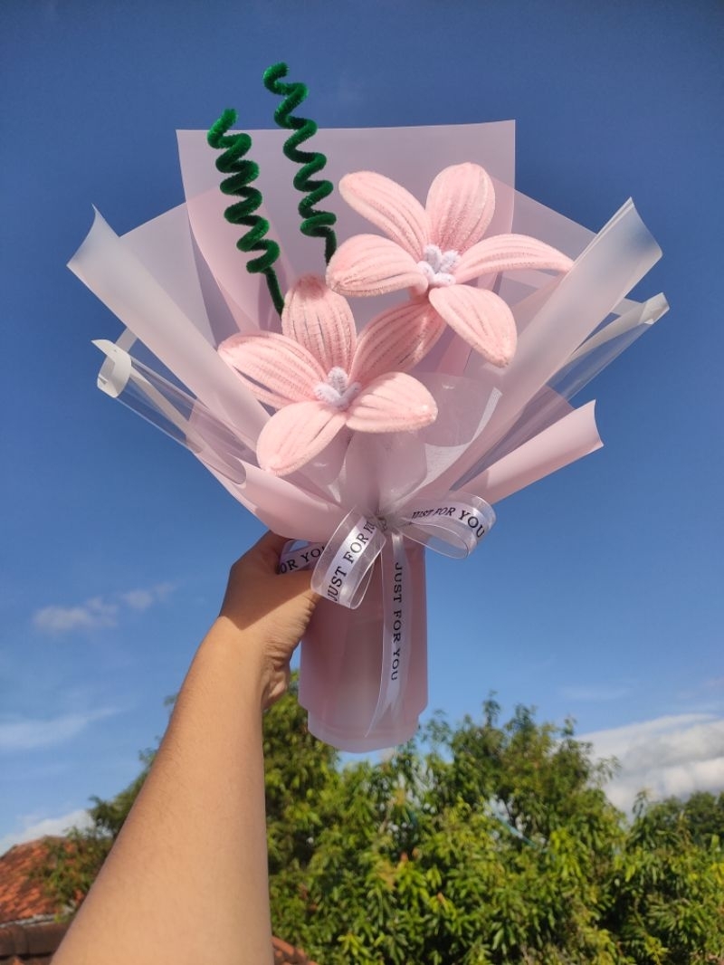Jual BUKET BUNGA KAWAT BULU PIPE CLEANER | LUMINTU FLORIST | Shopee ...