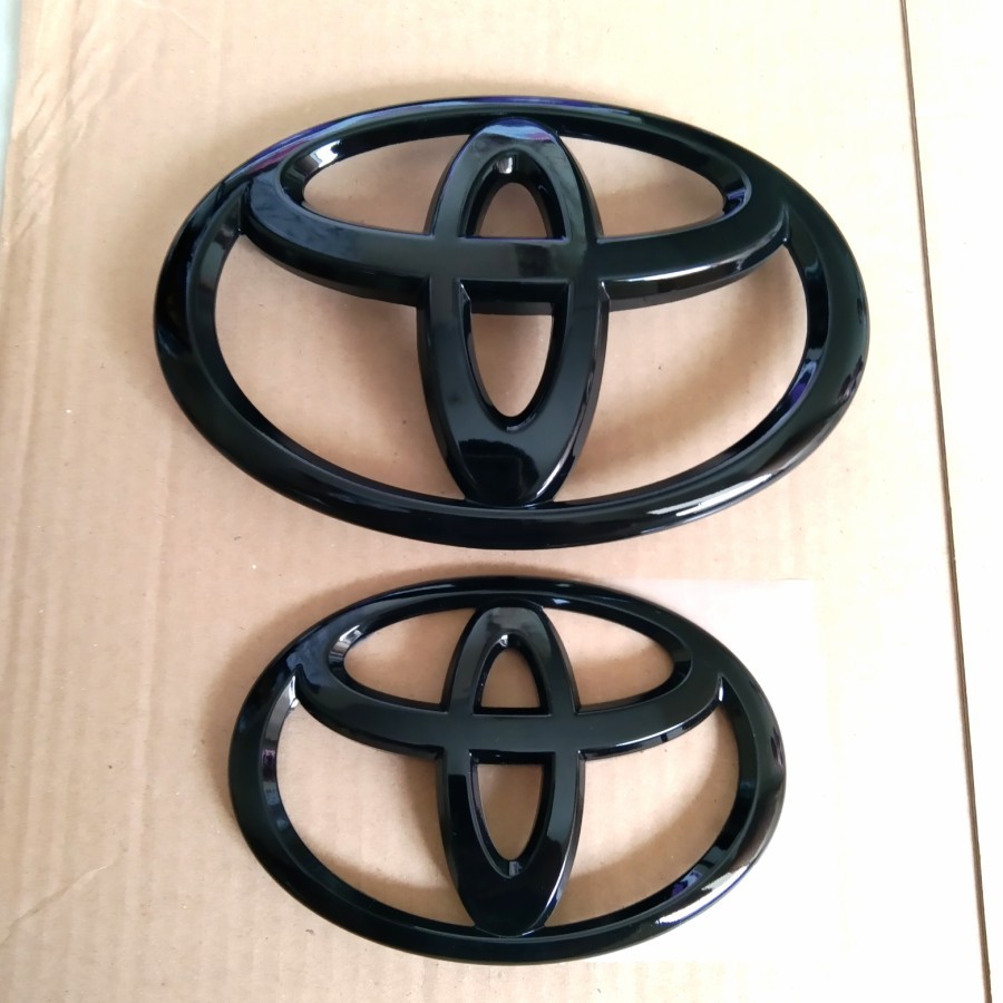 Jual Logo Emblem Innova Reborn Hitam Glossy Original | Shopee Indonesia