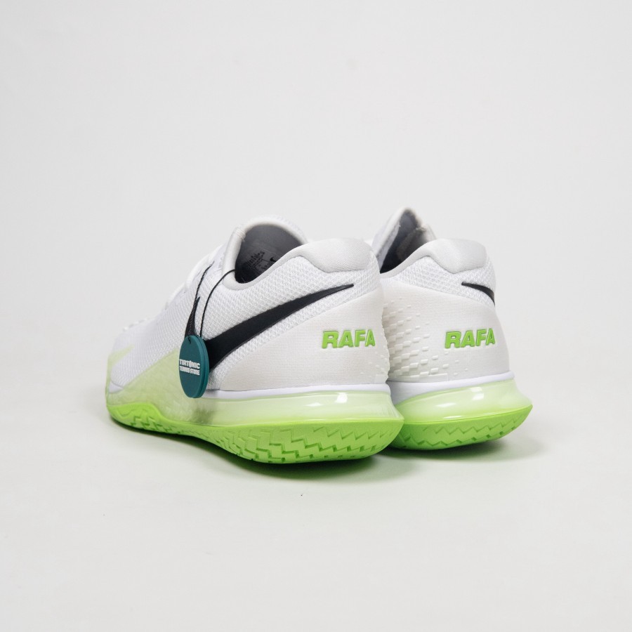 Jual Sepatu Tenis Nike Zoom Vapor Cage 4 Rafa White Tennis BNIB ...
