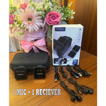SMARTCOM Mic Wireless Dual Lavalier Microphone Plug Play Mic Clip On Mic Konten