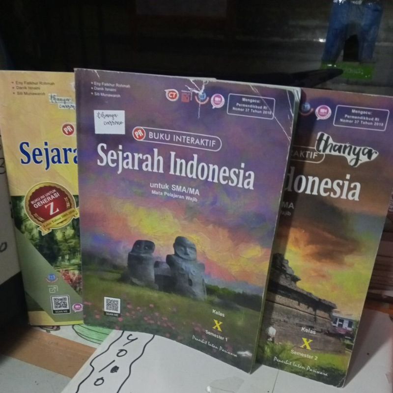 Jual BUKU INTERAKTIF SEJARAH INDONESIA UNTUK SMA KELAS X/10/1 SEMESTER ...