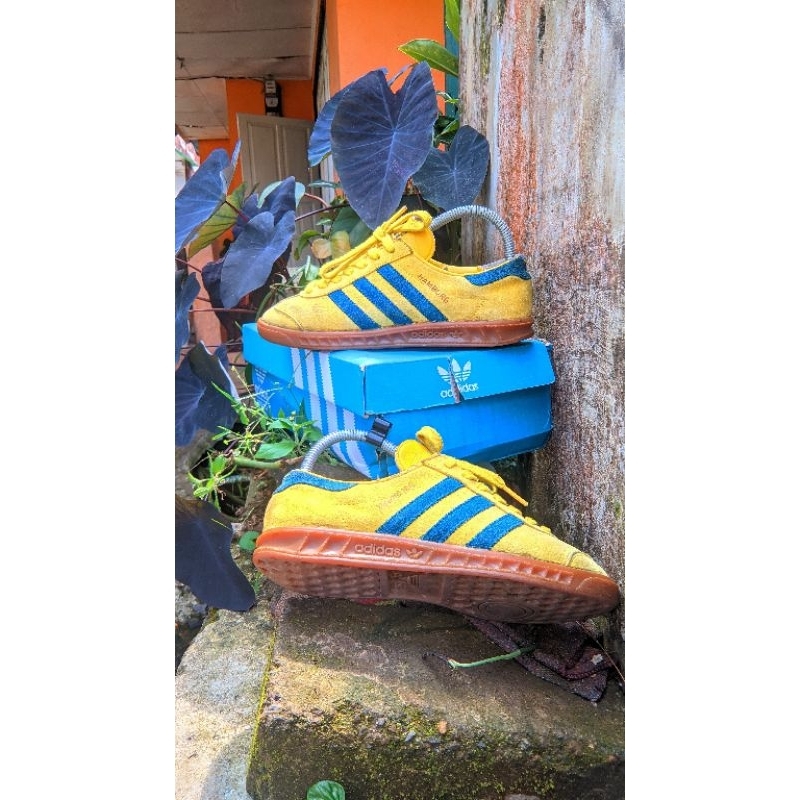 SEPATU ADIDAS HAMBURG CW MALMO