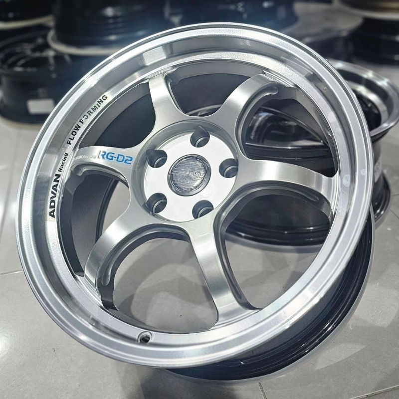 Jual Velg mobil racing r17 ADVAN RG D2 FLOW FORMING LEBAR 8 velg mobil ...