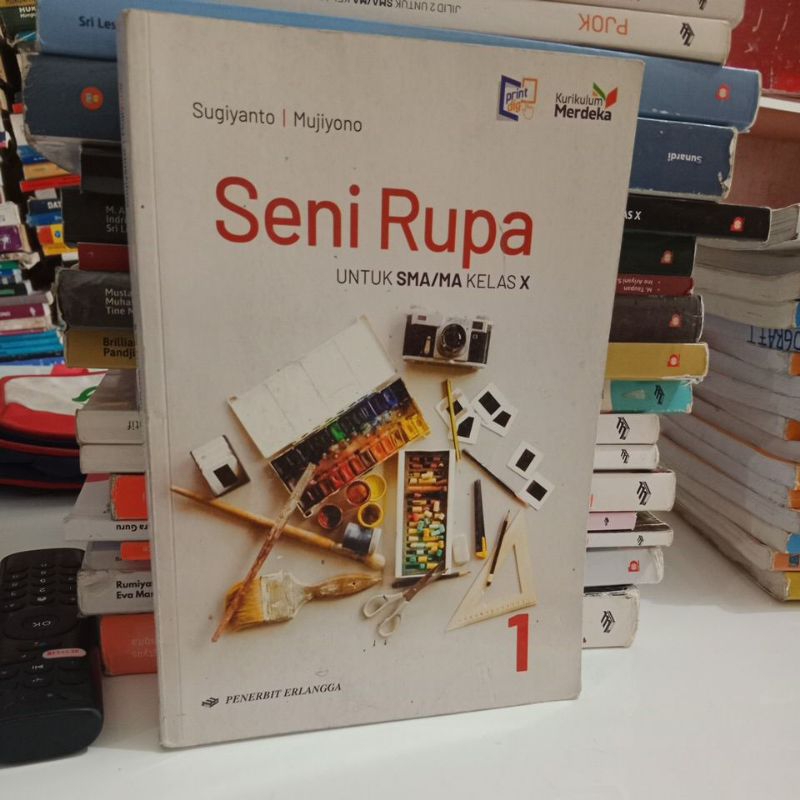 Jual buku seni rupa SMA kelas 1-10 penerbit erlangga | Shopee Indonesia