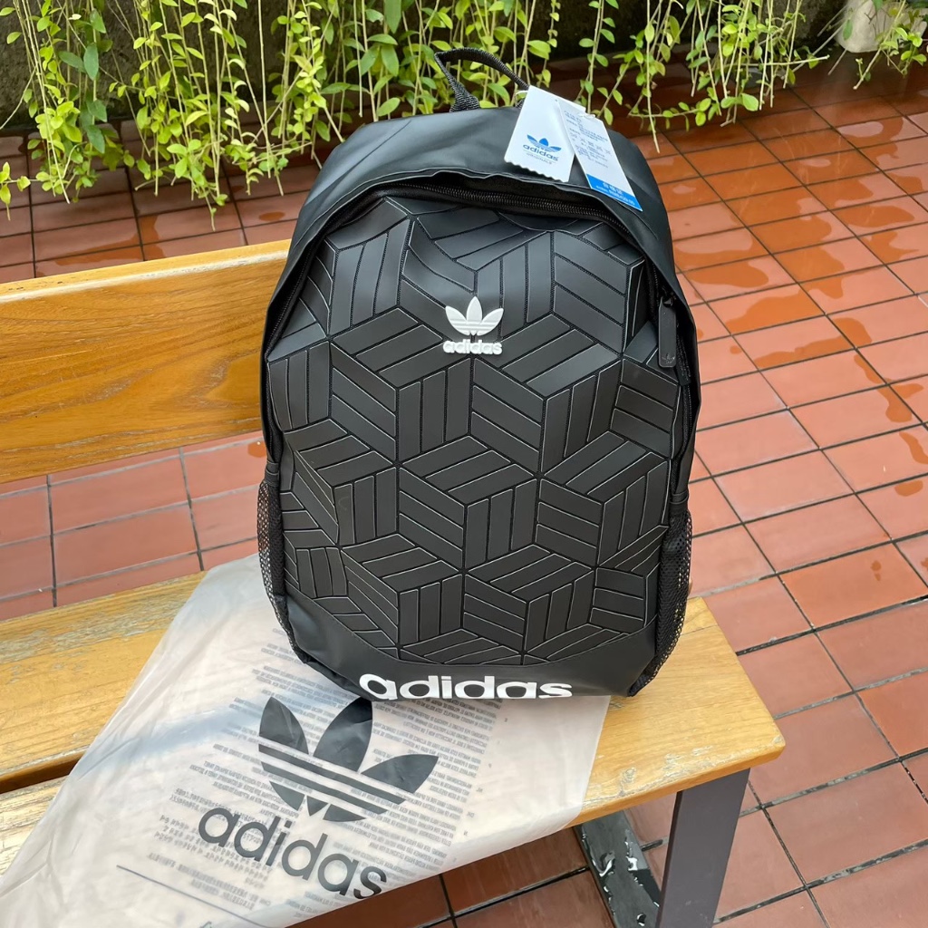 Jual TAS RANSEL ADIDAS ISSEY MIYAKE NEW PATTERN ORIGINAL BLACK BACKPACK Shopee Indonesia