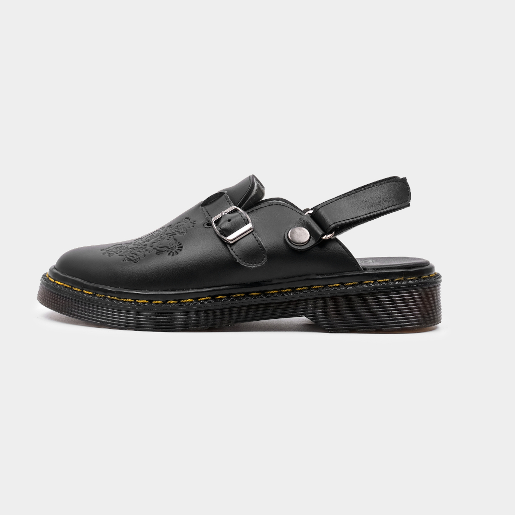 Jual CRSL Cloggie Sandals I Clogs I Sepatu Sandal Leather Formal ...