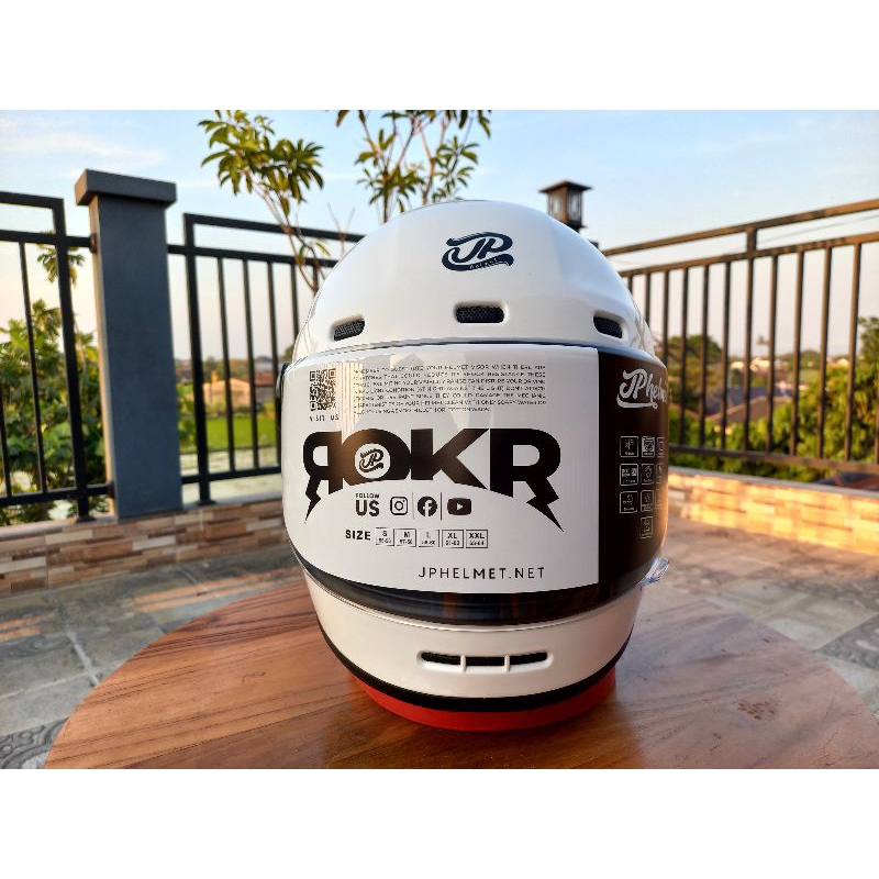 Jual HELM JP ROKR SOLID BROKEN WHITE ORIGINAL HELM RETRO CAKIL | Shopee ...