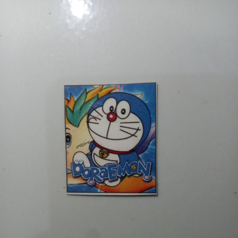 Jual Stiker Sticker Skotlet vynil gambar Doraemon senyum nyantai
