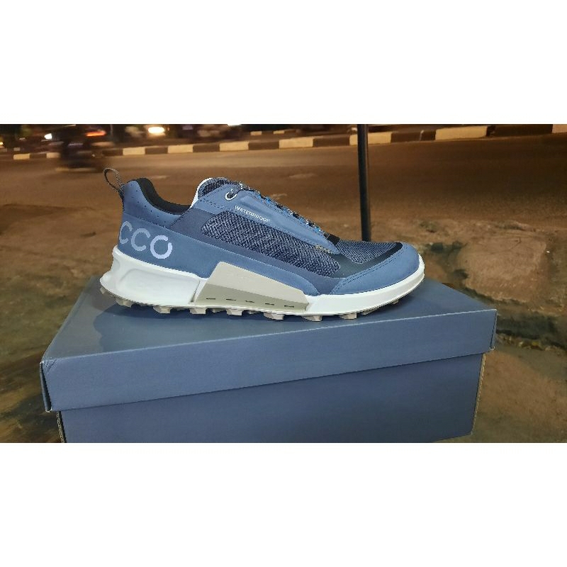 Ecco shoes harga best sale