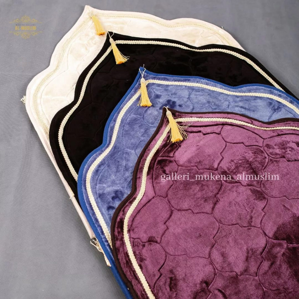 Sajadah Turki Premium Tebal / Sejadah antislip bentuk Kubah 70x110cm