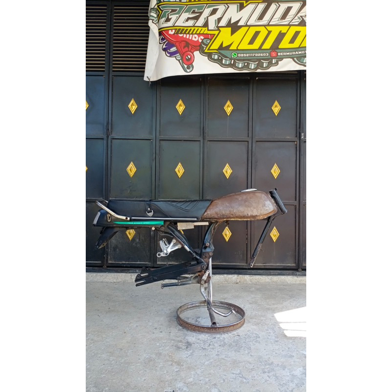 Jual RANGKA SET BODY GL MAX GL PRO TANGKI JOK SLEBOR BOK LIST | Shopee ...